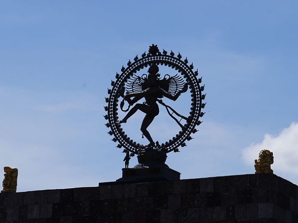 தமிழ்நாட்டின் கடலூர் மாவட்டத்தில், பல நூற்றாண்டுகள் பழமையான பஞ்சலோக (ஐந்து உலோகக் கலவை) நடராஜரின் சிலை, சமீபத்தில் கண்டுபிடிக்கப்பட்டது குறிப்பிடத்தக்க தொல்பொருள் கண்டுபிடிப்பாகும்.