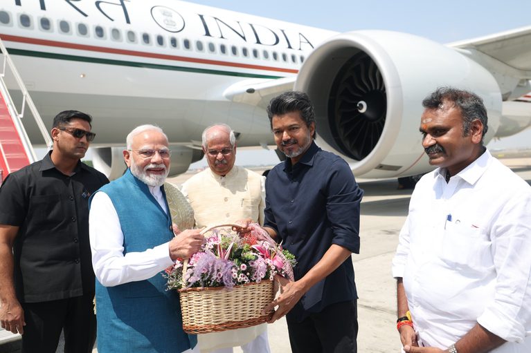 ஜோசப் விஜய் பிரதமர் நரேந்திர மோடியை